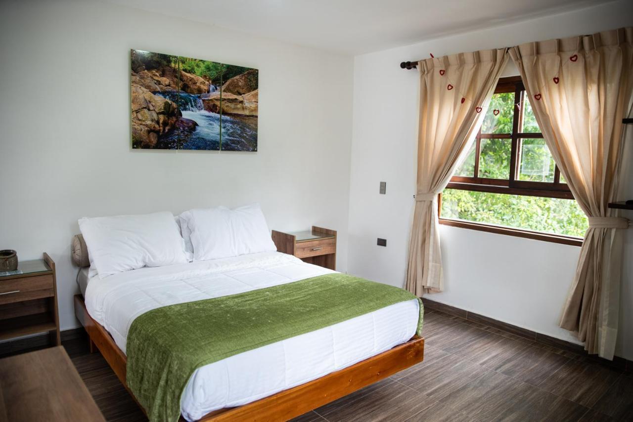 Hotel On The Rock Минка Экстерьер фото